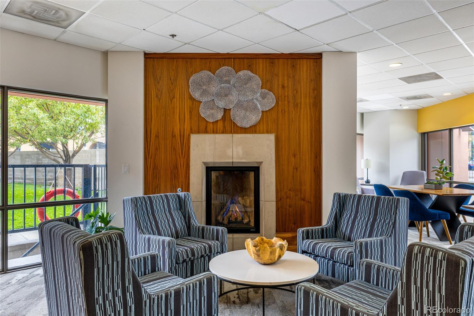 100 Park Avenue W Unit: 1004