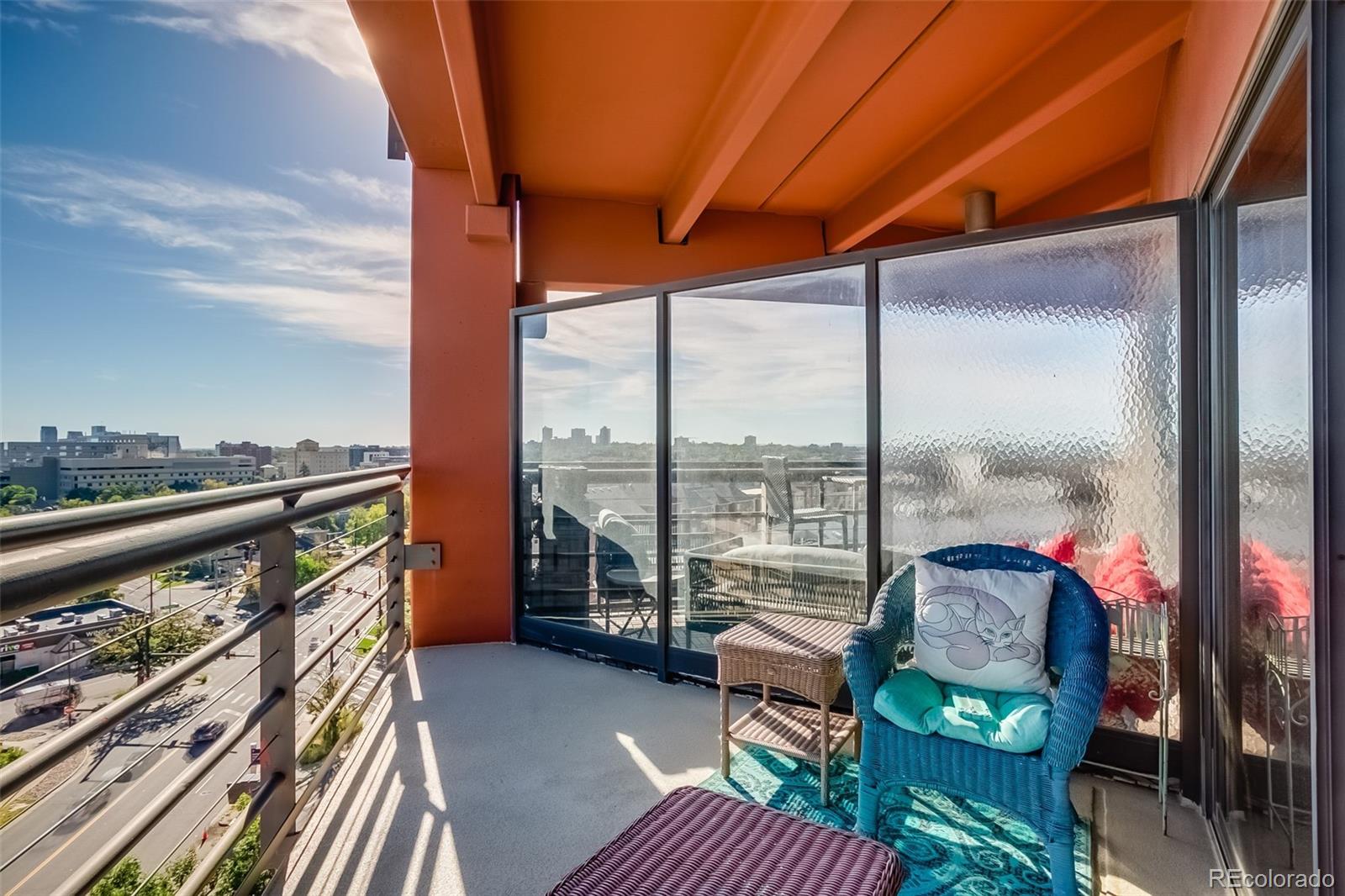 100 Park Avenue W Unit: 1004
