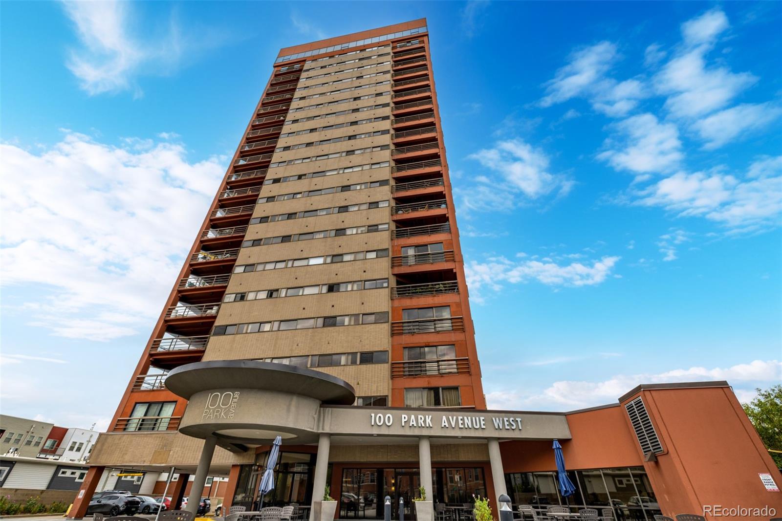 100 Park Avenue W Unit: 1004