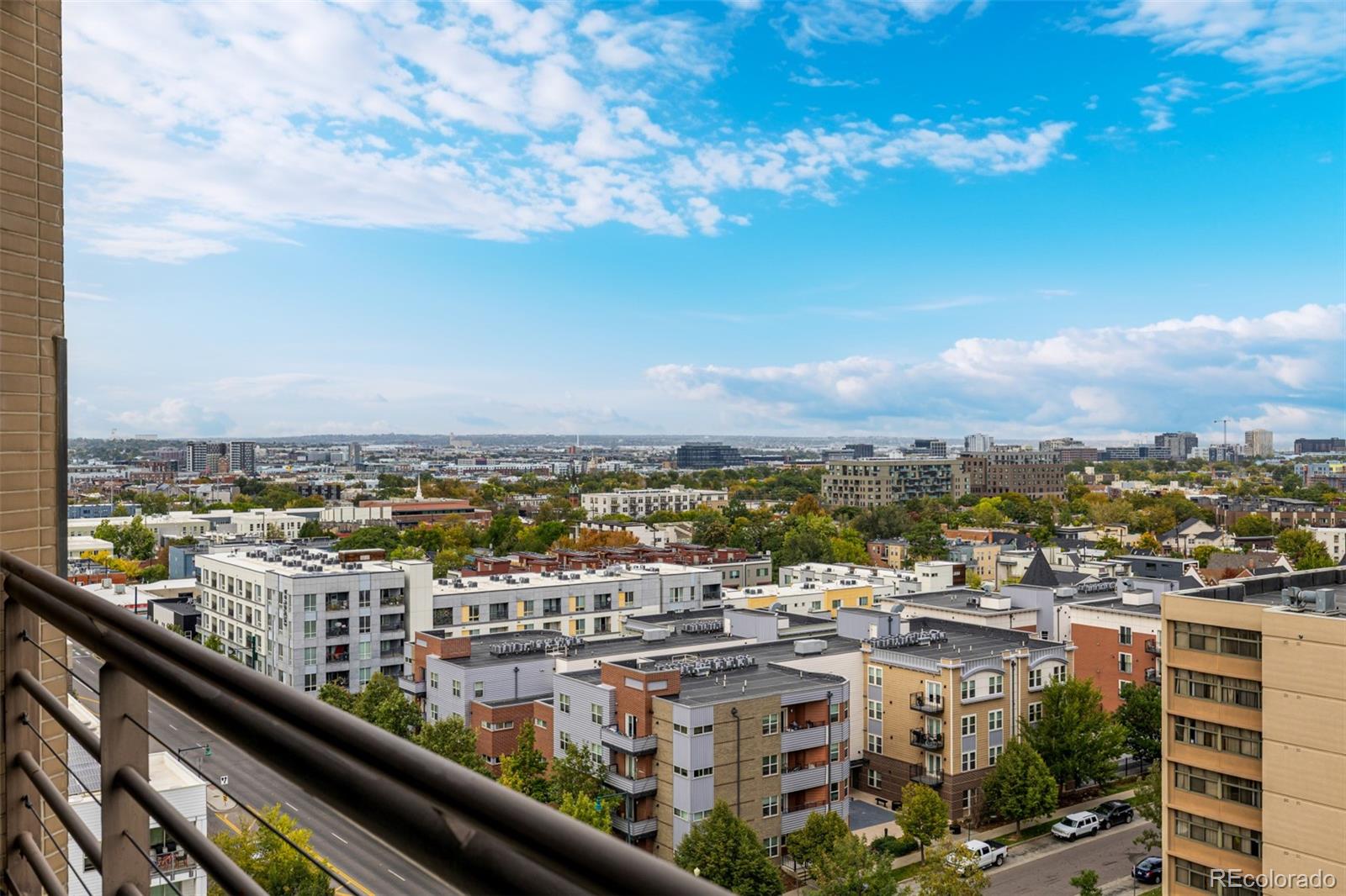 100 Park Avenue W Unit: 1004