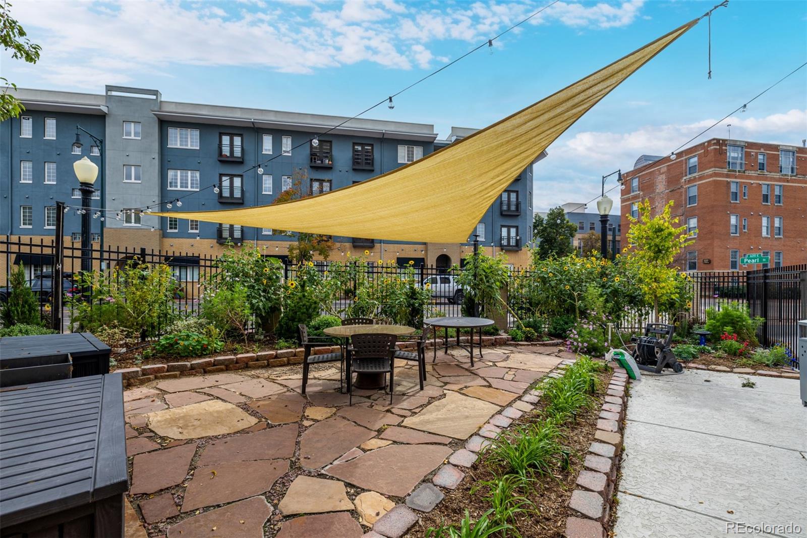 100 Park Avenue W Unit: 1004