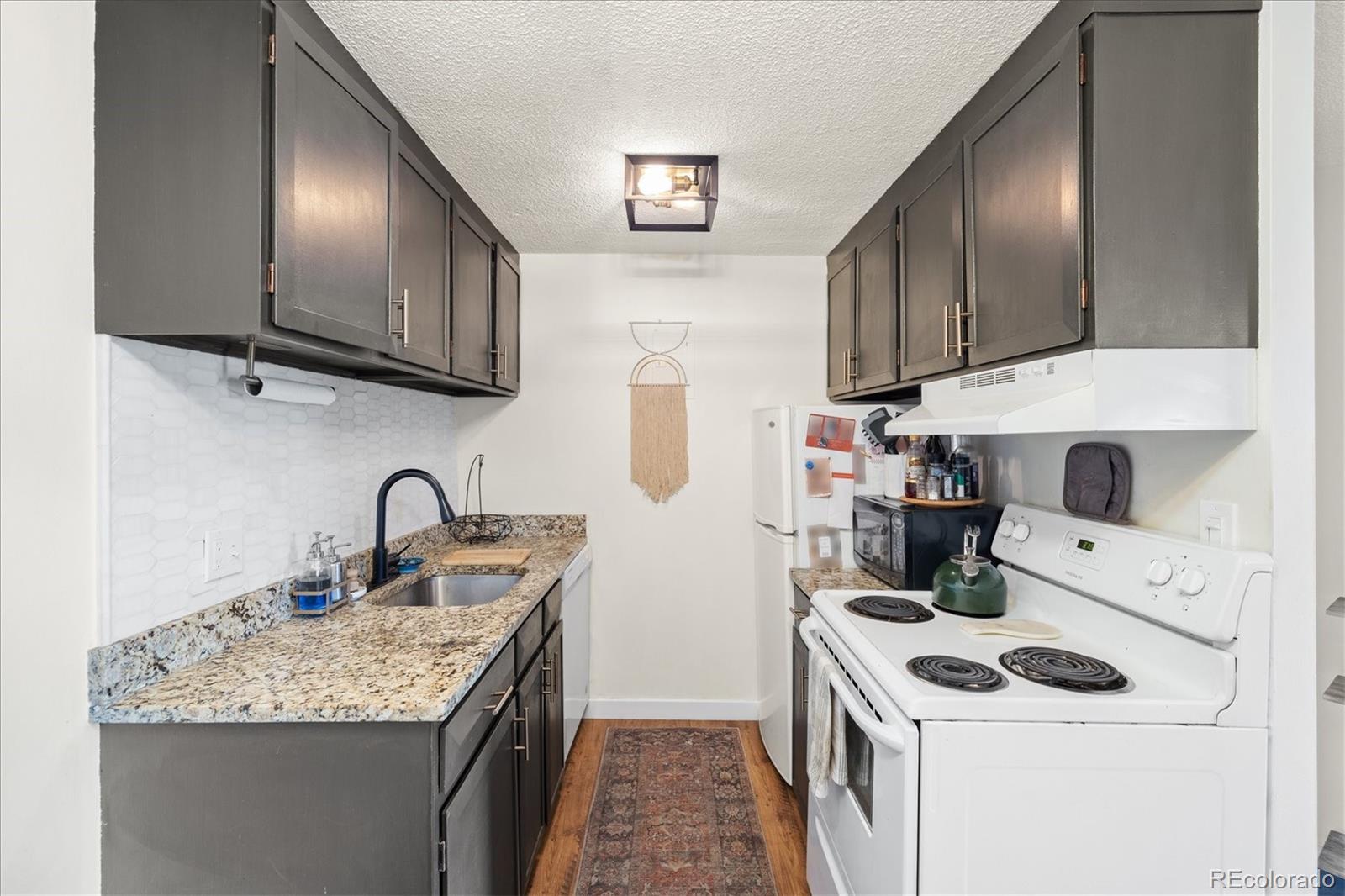 799 Dahlia Street Unit: 503