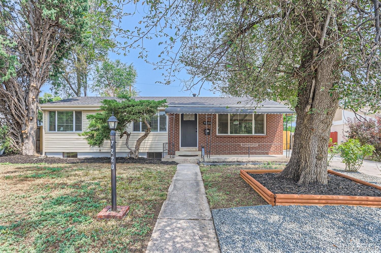 7220 Canosa Court