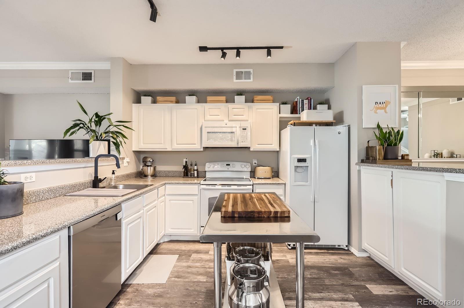 1630 Egret Way Unit: 20