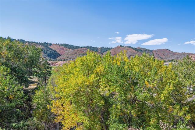 6820 Briar Rose Trail