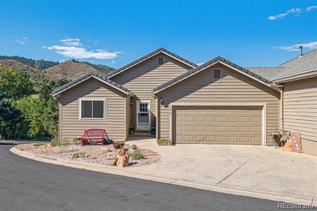 6820 Briar Rose Trail