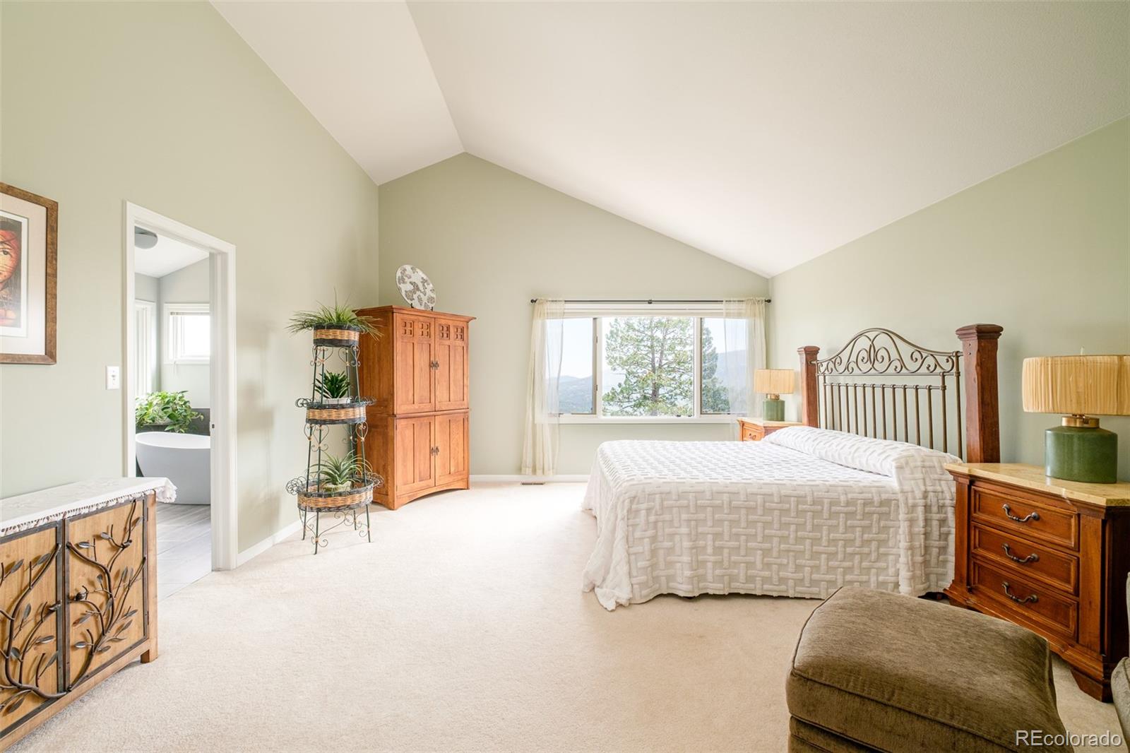 5369 Evergreen Heights Drive