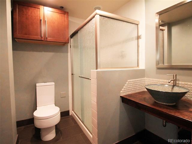209 Kalamath Street Unit: 20