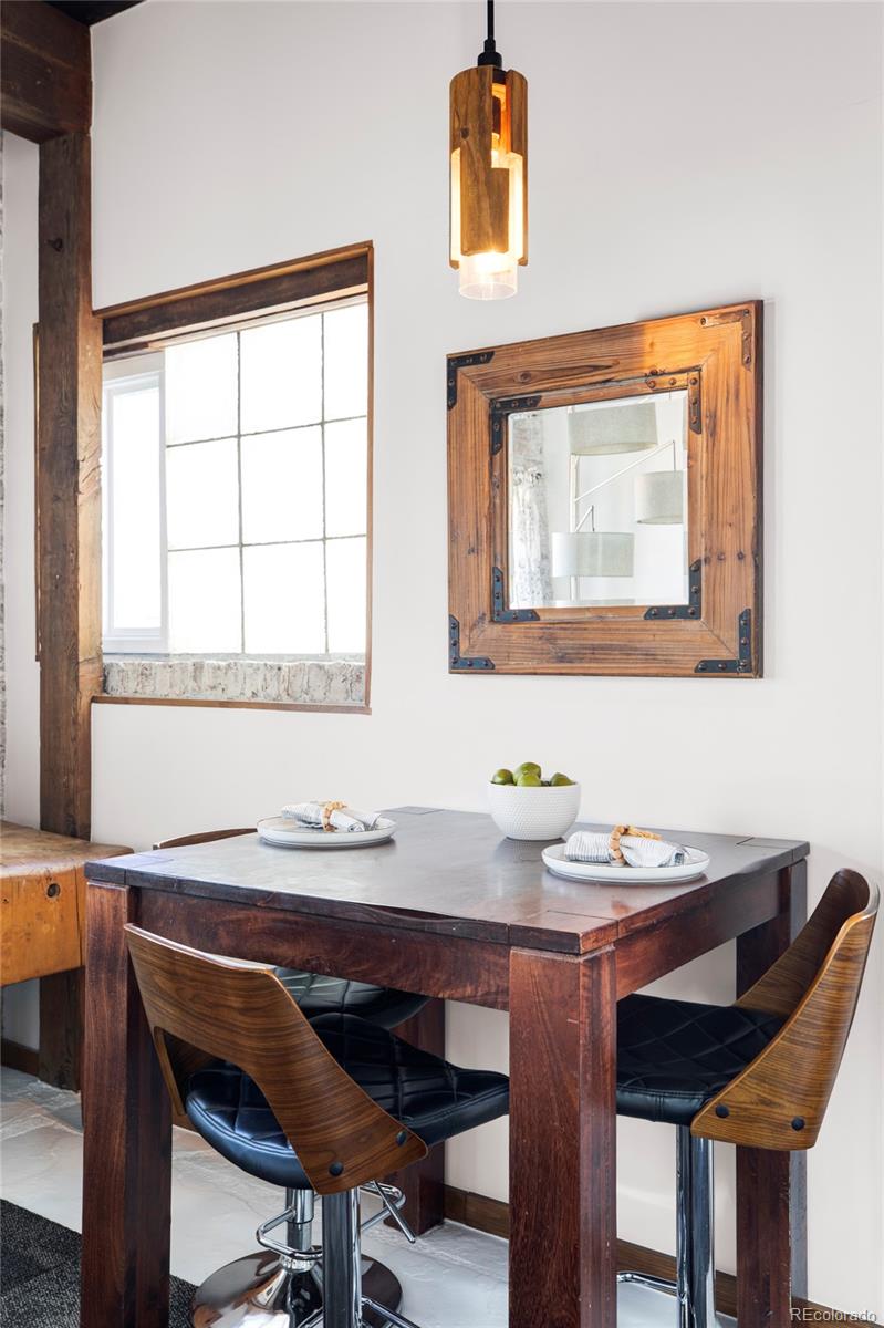 3733 N Franklin Street