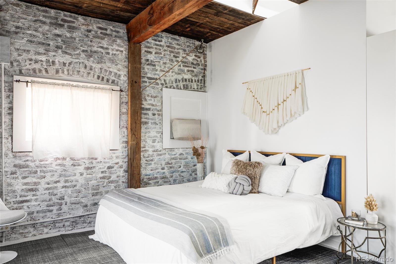 3733 N Franklin Street