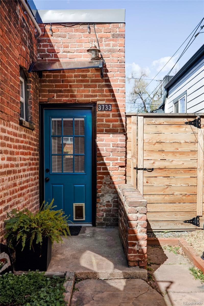 3733 N Franklin Street