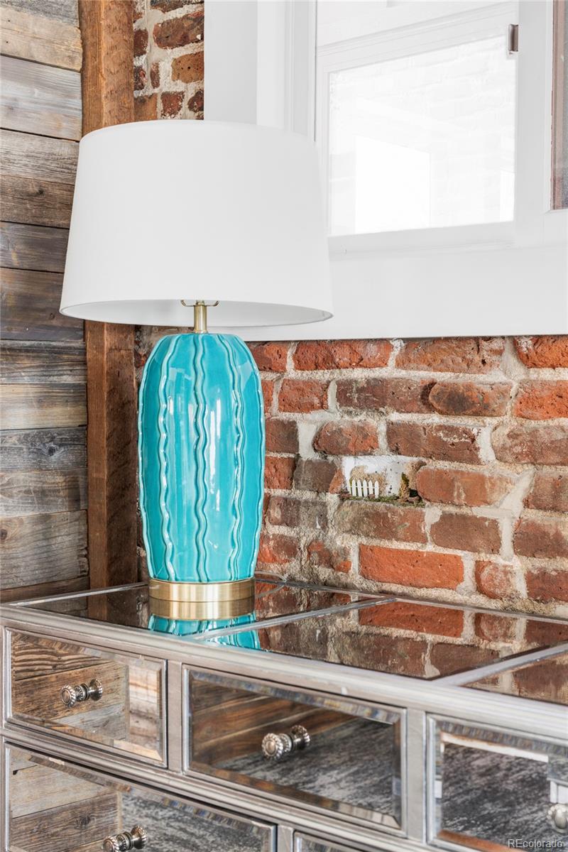 3733 N Franklin Street