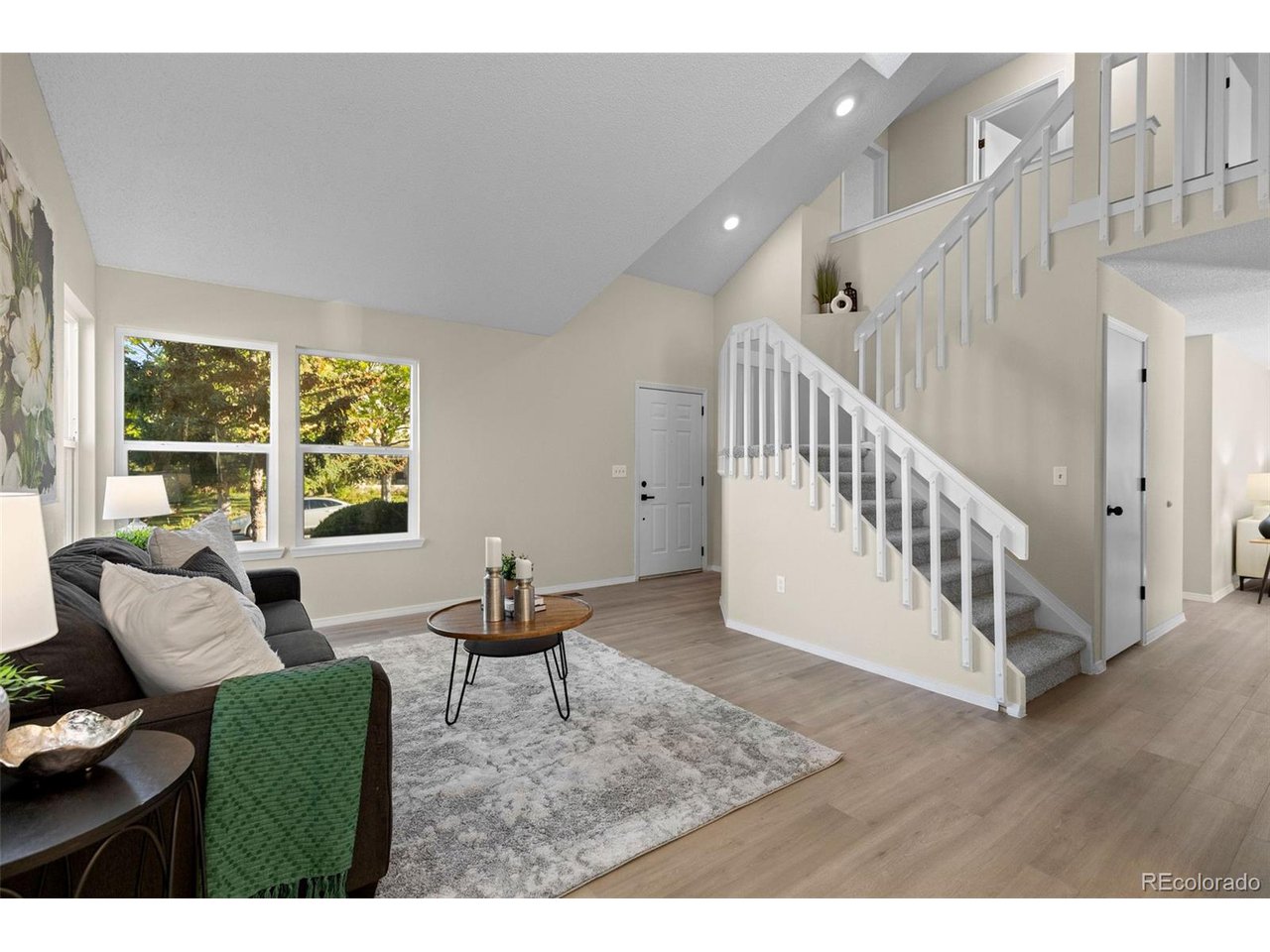 274 Saddlewood Cir