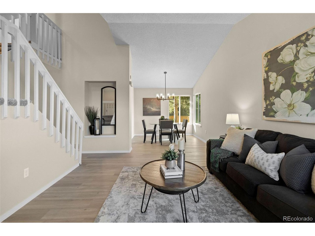274 Saddlewood Cir