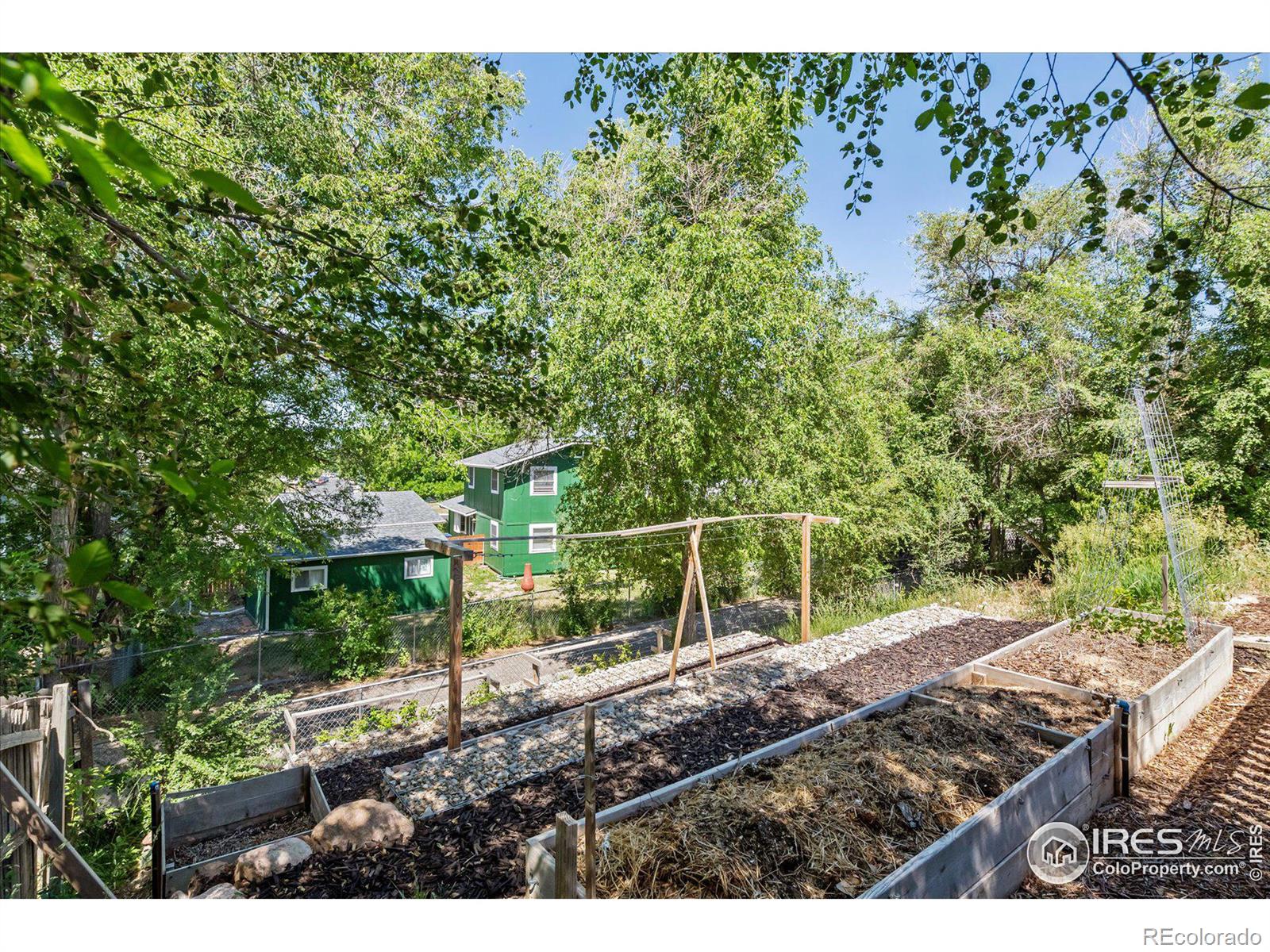 1029 Ponderosa Circle