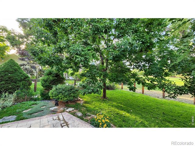 201 W Sycamore Lane