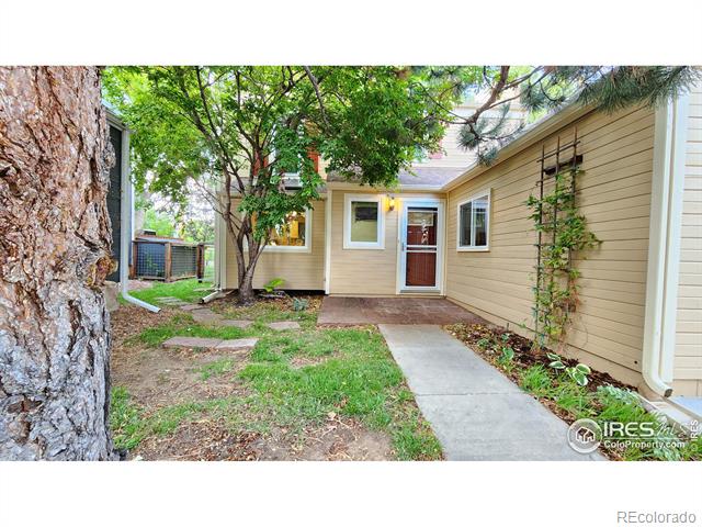 201 W Sycamore Lane