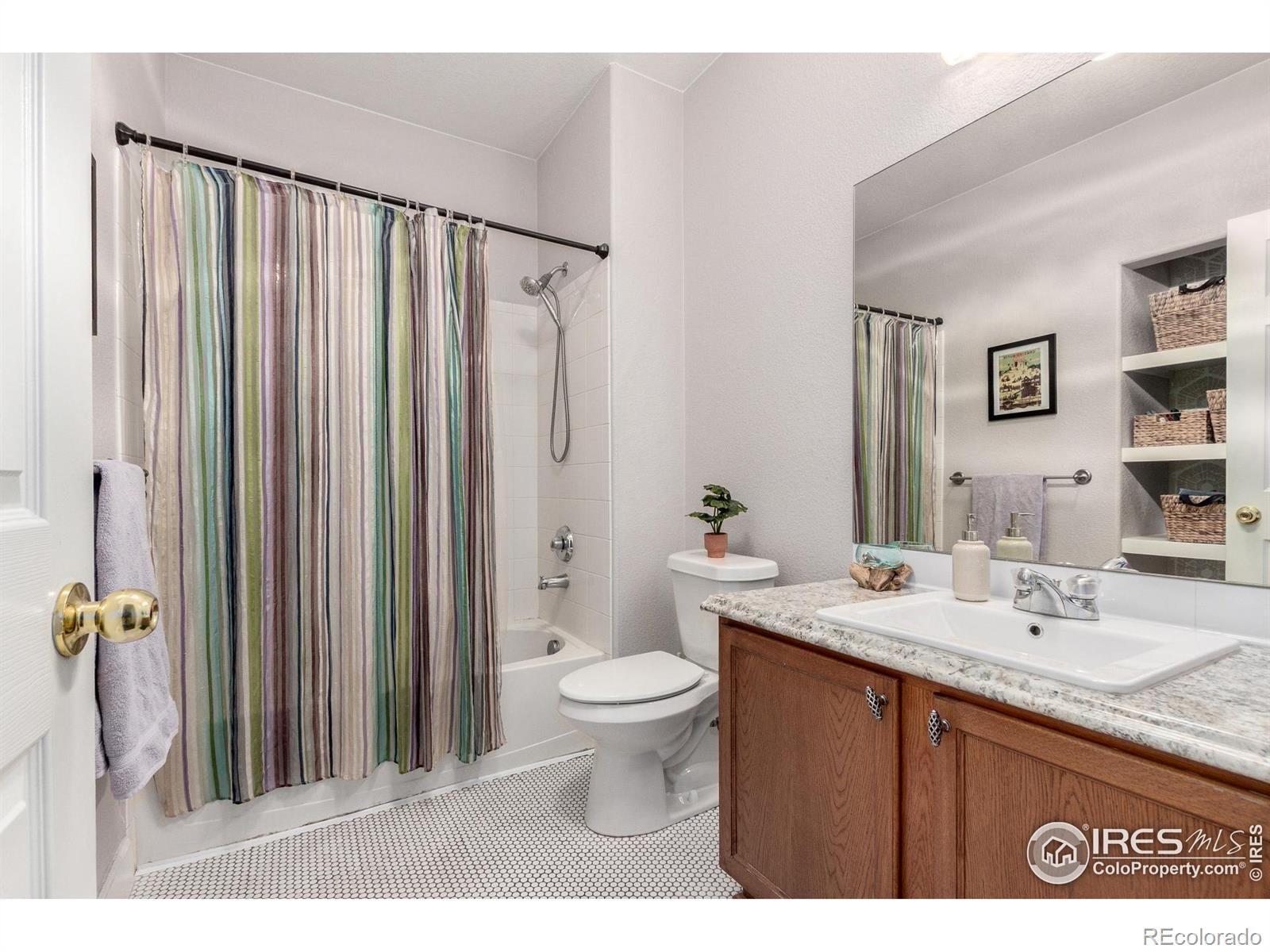 4451 S Ammons Street Unit: 307