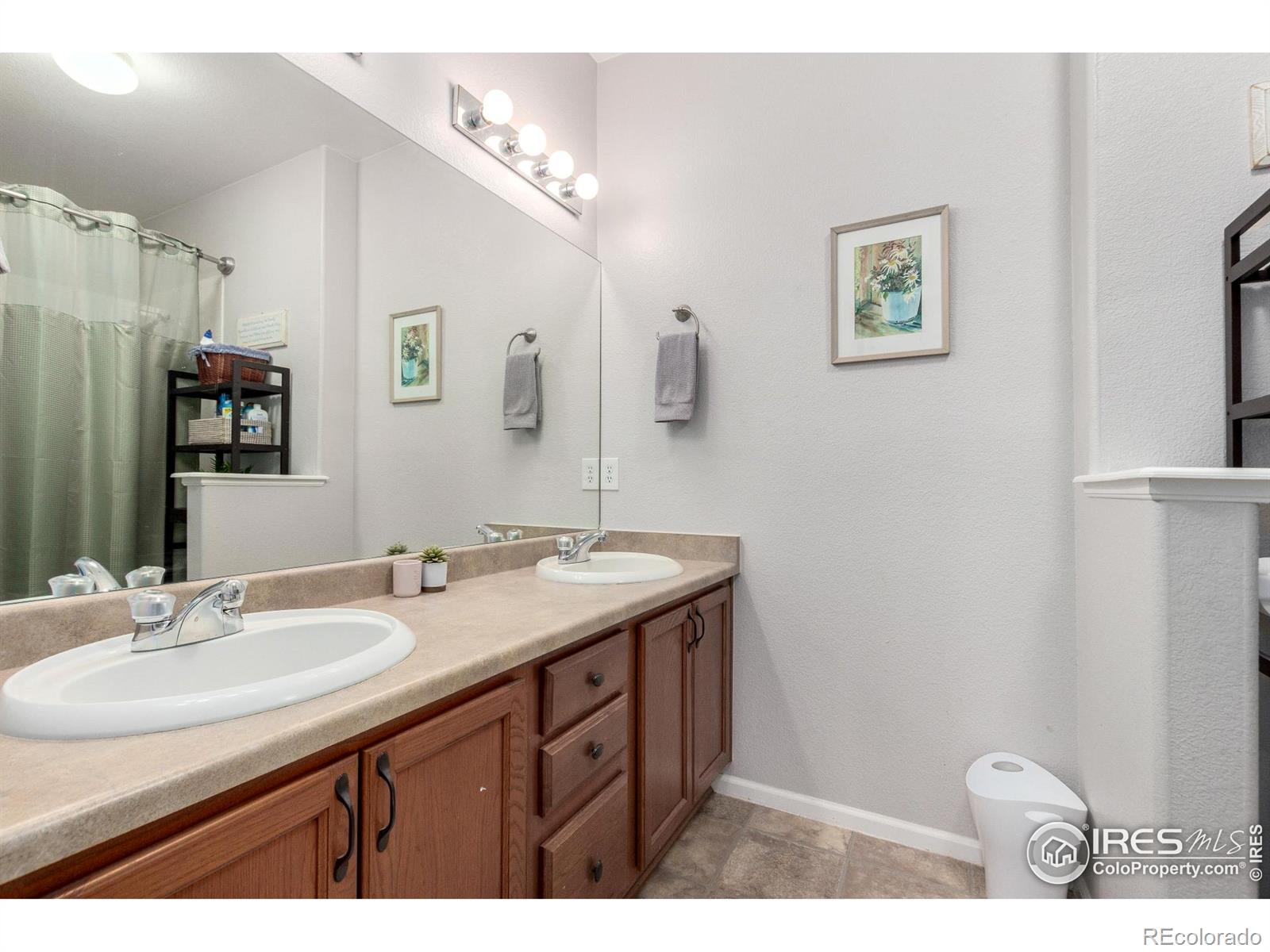 4451 S Ammons Street Unit: 307