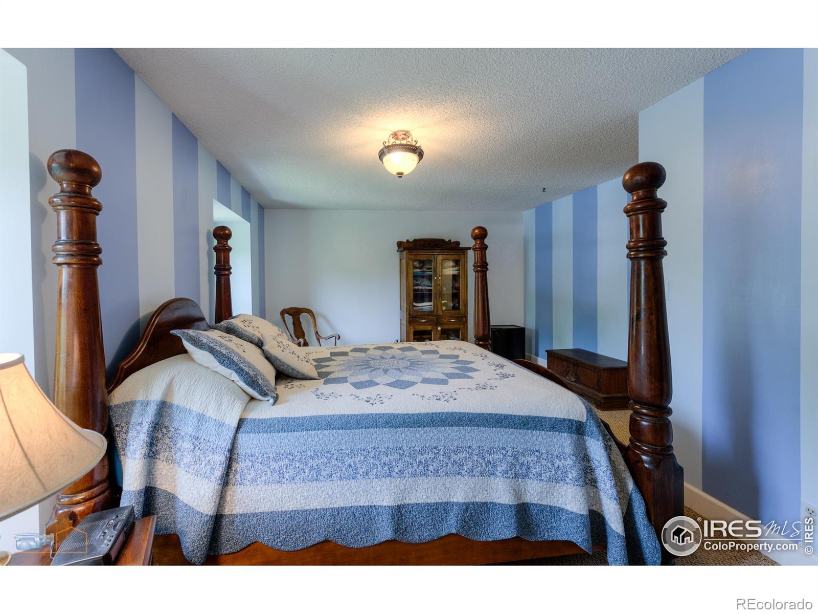 1813 Pikes Peak Street