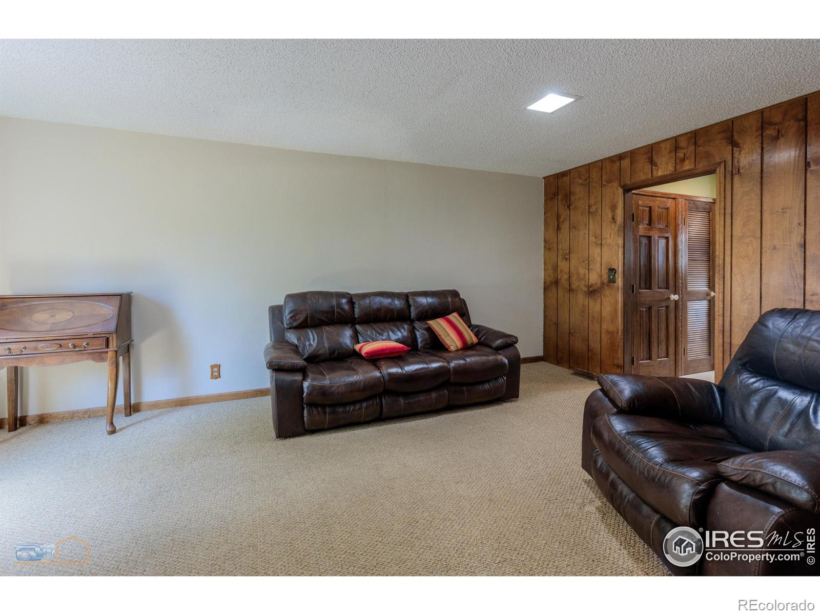 1813 Pikes Peak Street