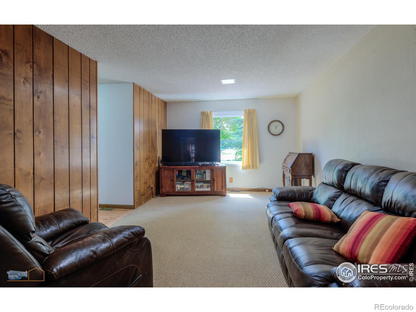 1813 Pikes Peak Street