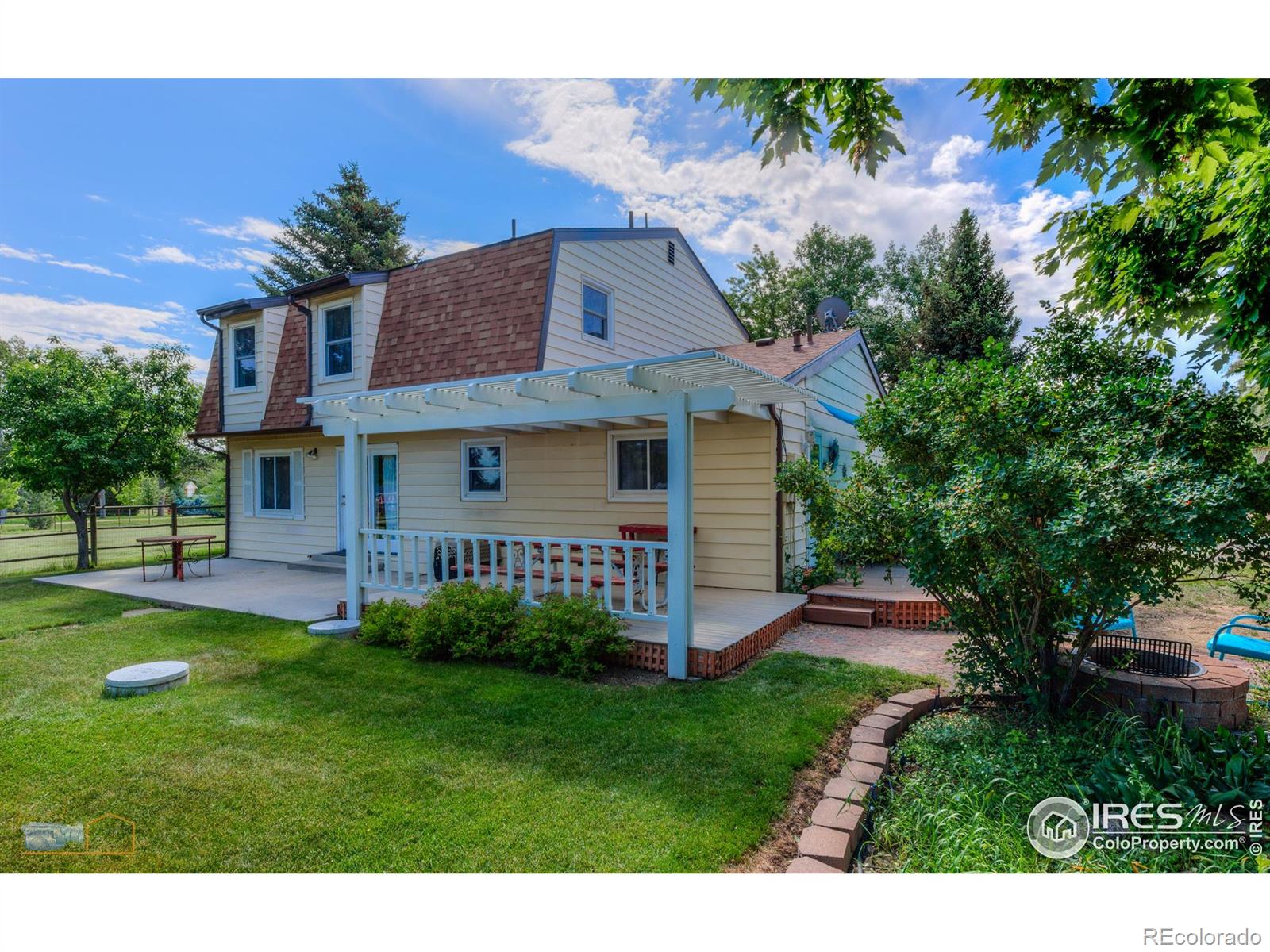 1813 Pikes Peak Street