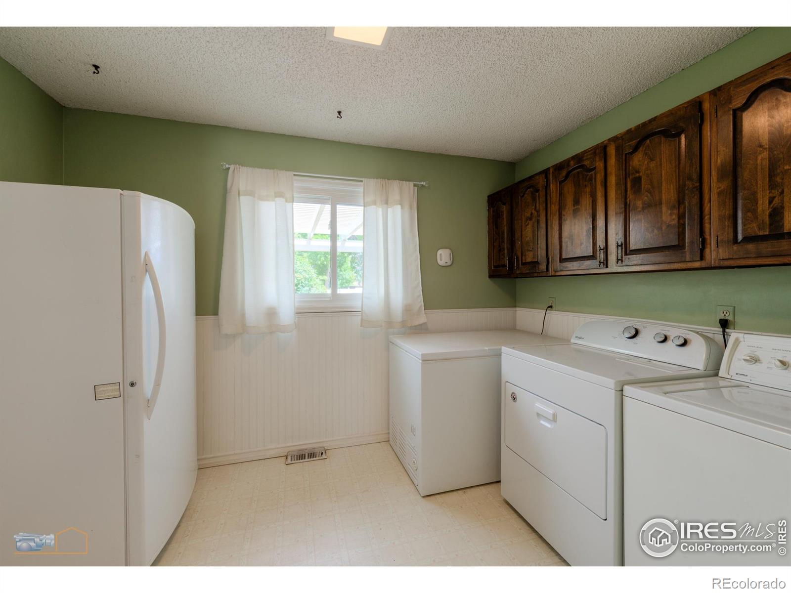 1813 Pikes Peak Street