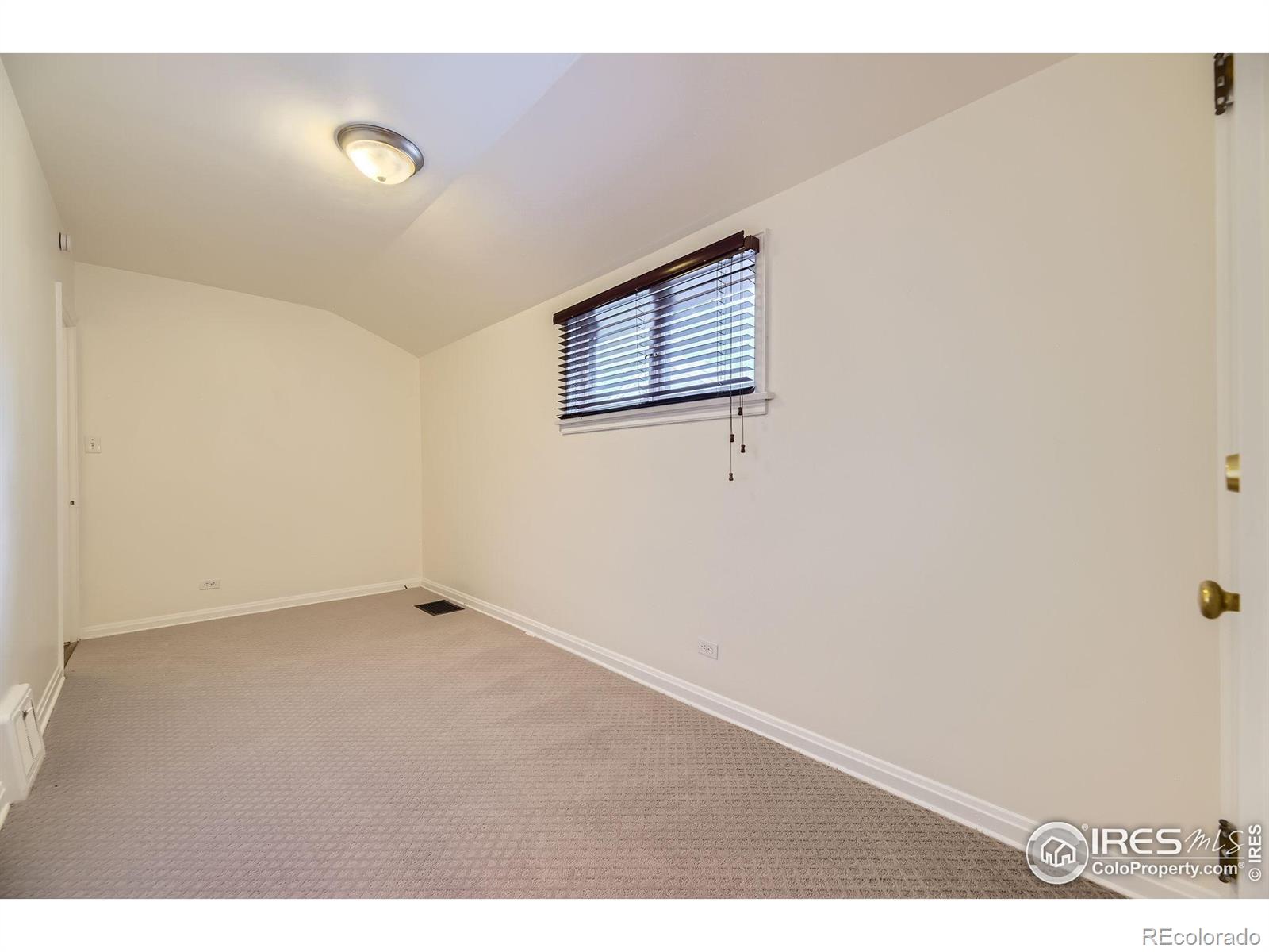 2554 S Lafayette Street