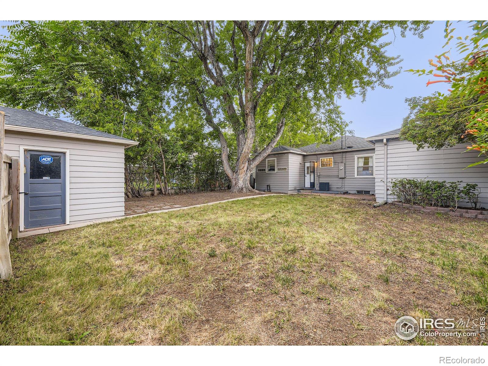 2554 S Lafayette Street