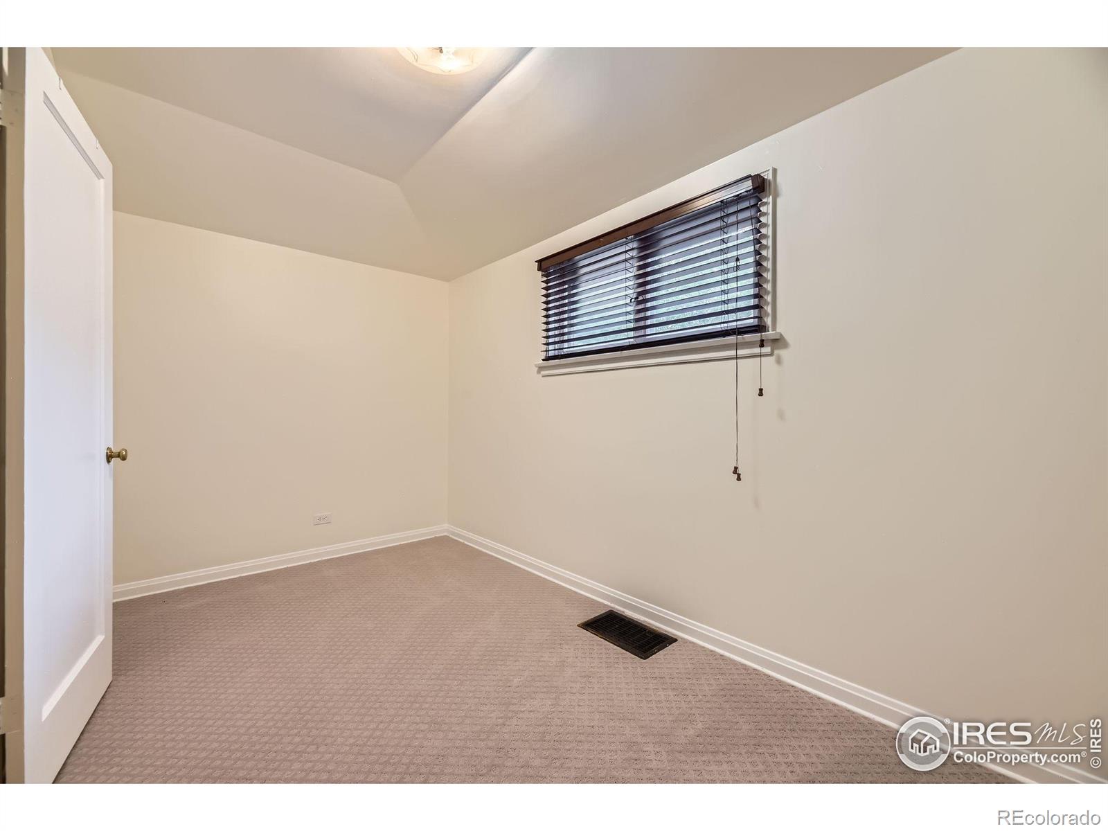 2554 S Lafayette Street