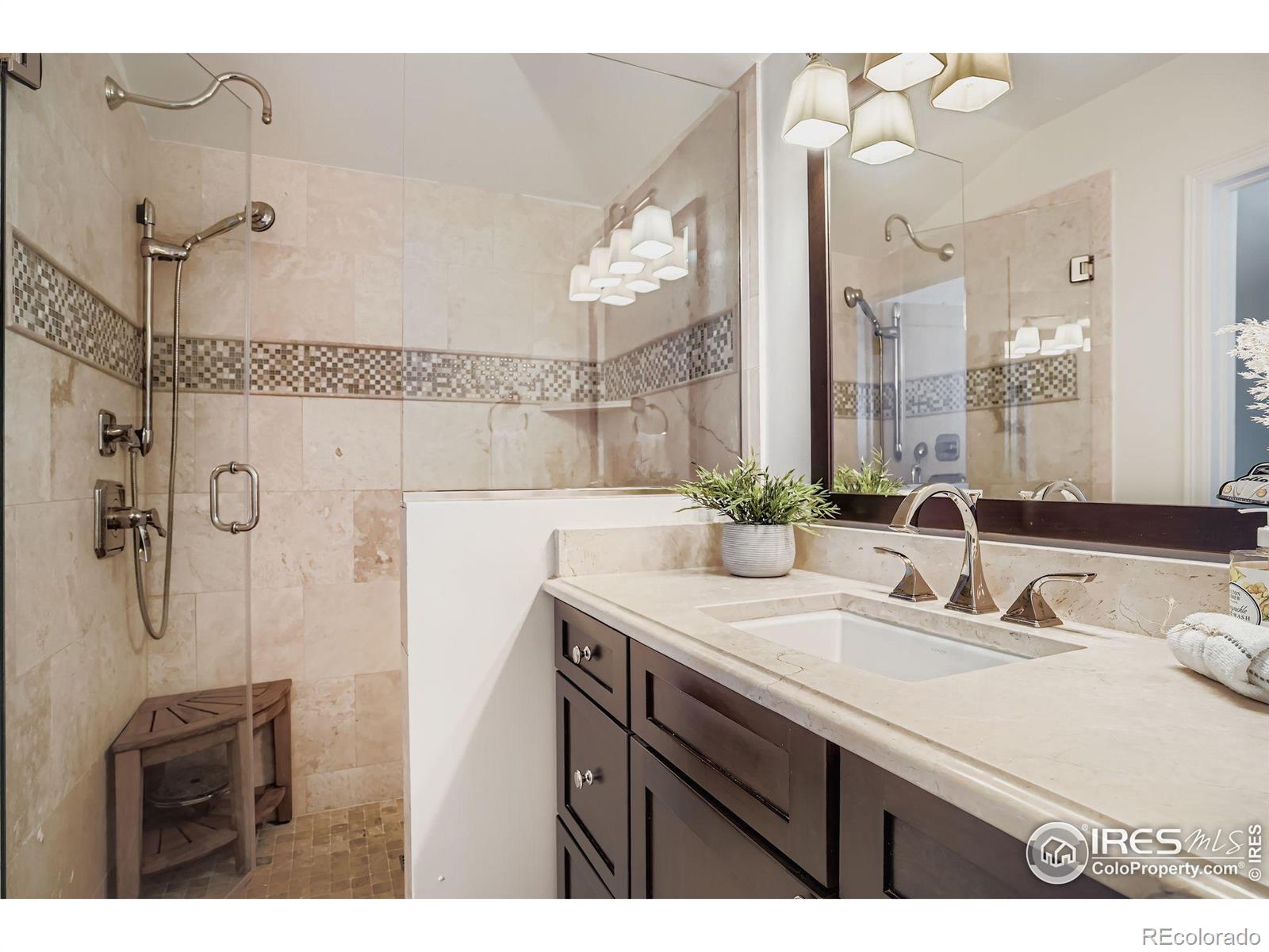 2554 S Lafayette Street