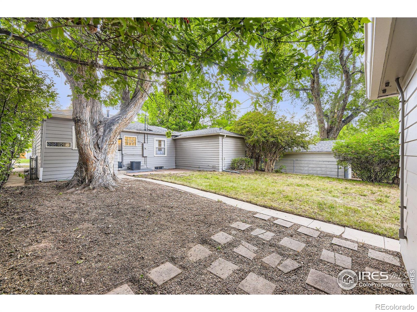 2554 S Lafayette Street