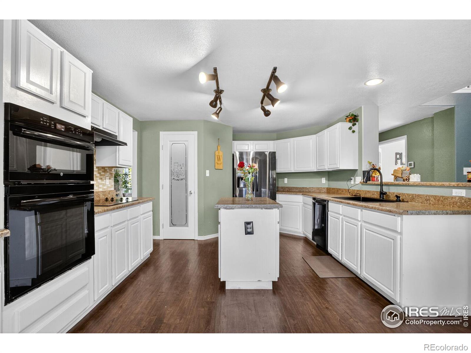 4885 Barn Owl Drive