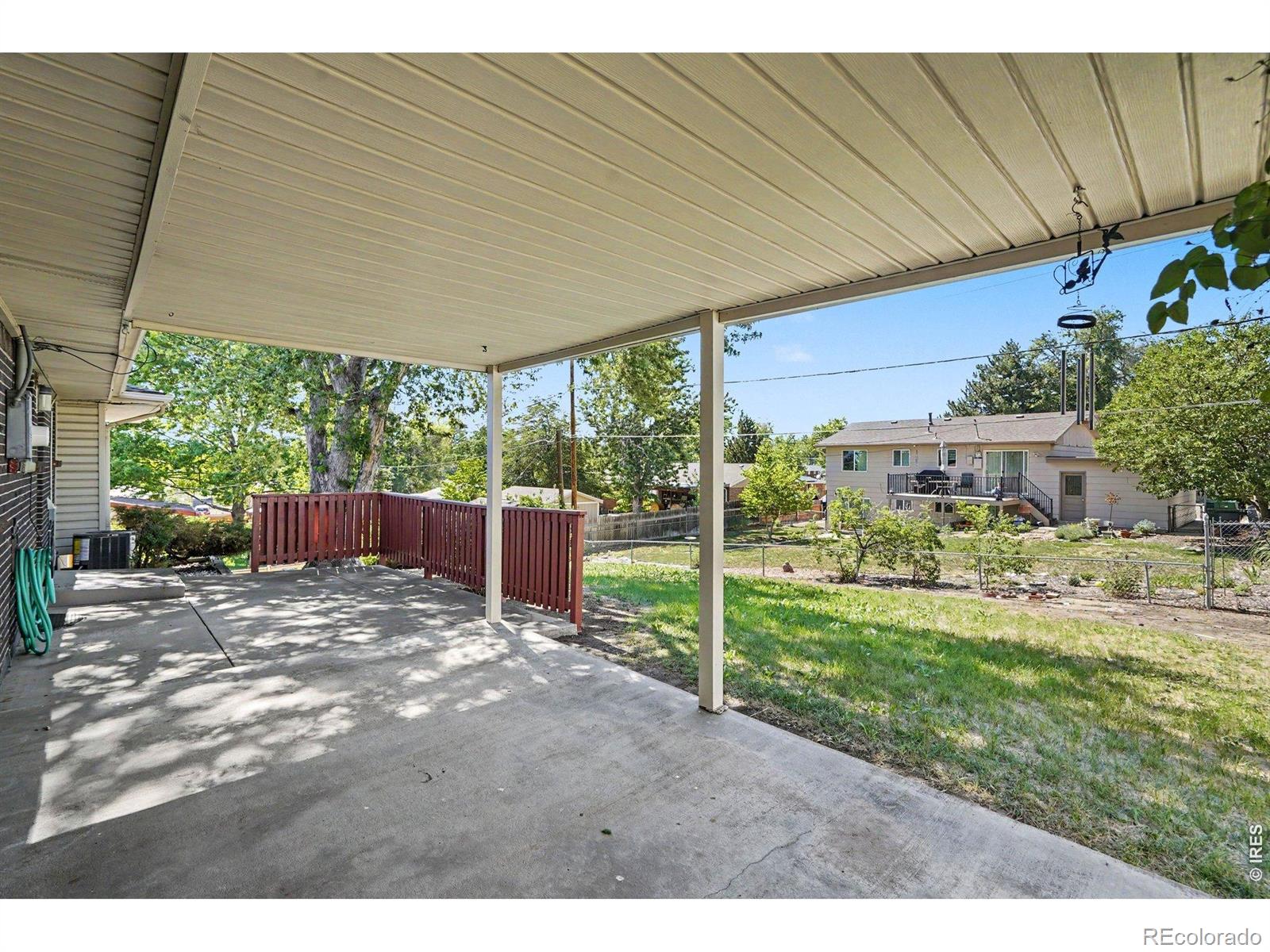7927 Elmwood Lane