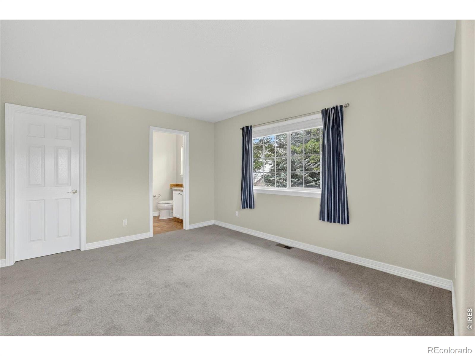10425 Carriage Club Drive