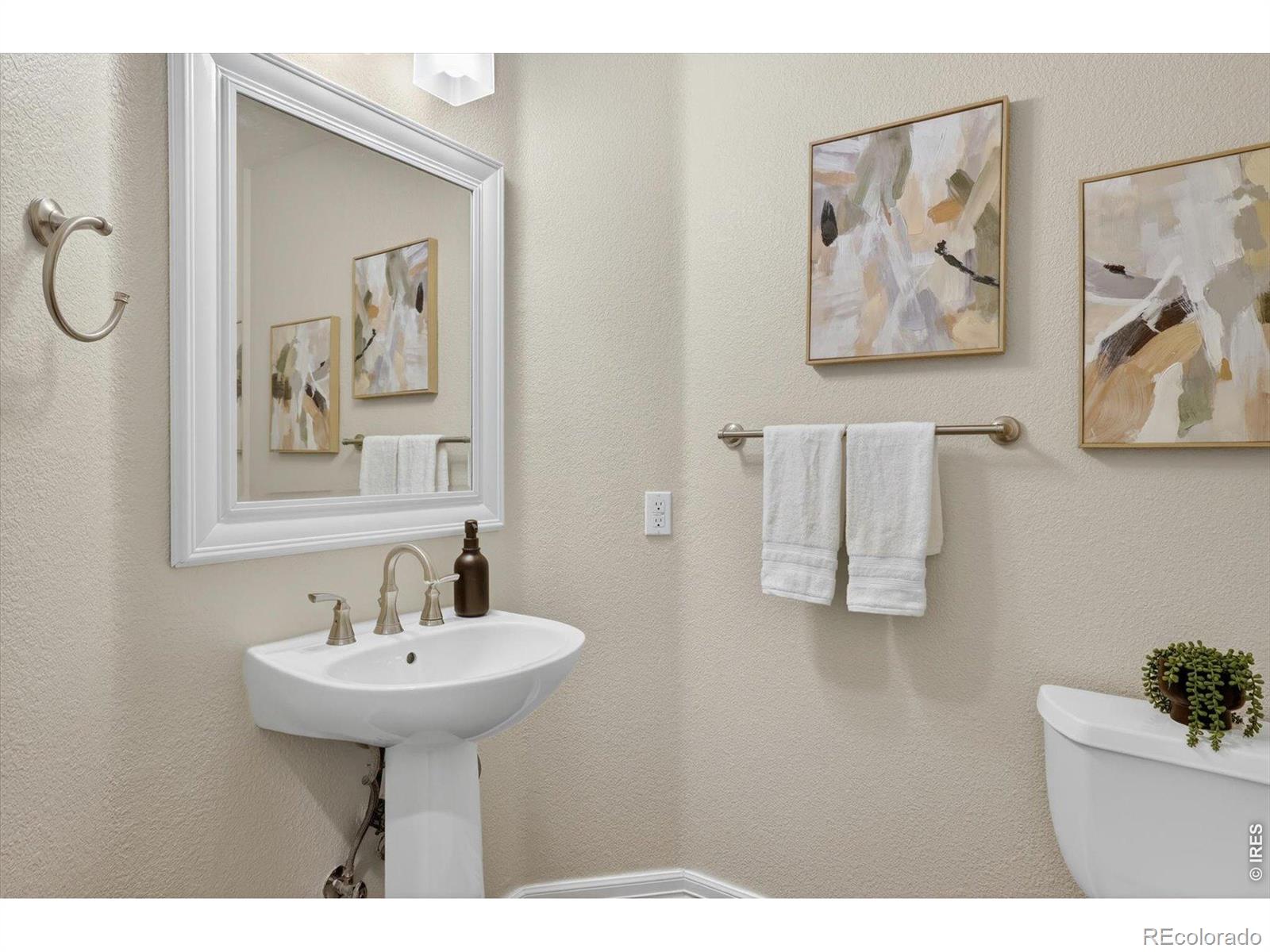 10425 Carriage Club Drive