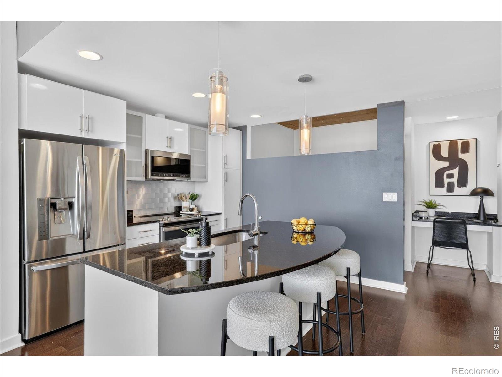 891 14th Street Unit: 3902