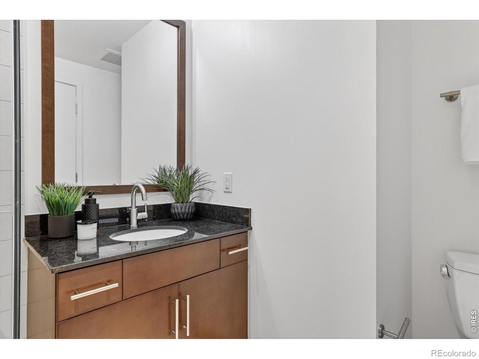 891 14th Street Unit: 3902