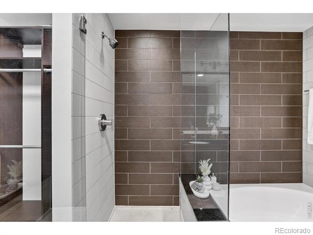 891 14th Street Unit: 3902