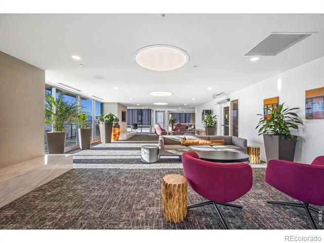 891 14th Street Unit: 3902