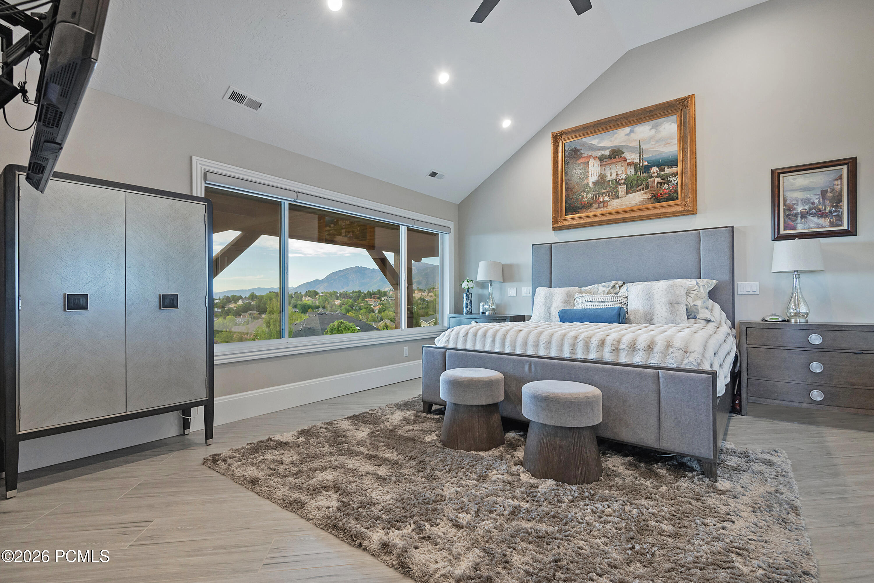 2373 E Bear Hills Circle