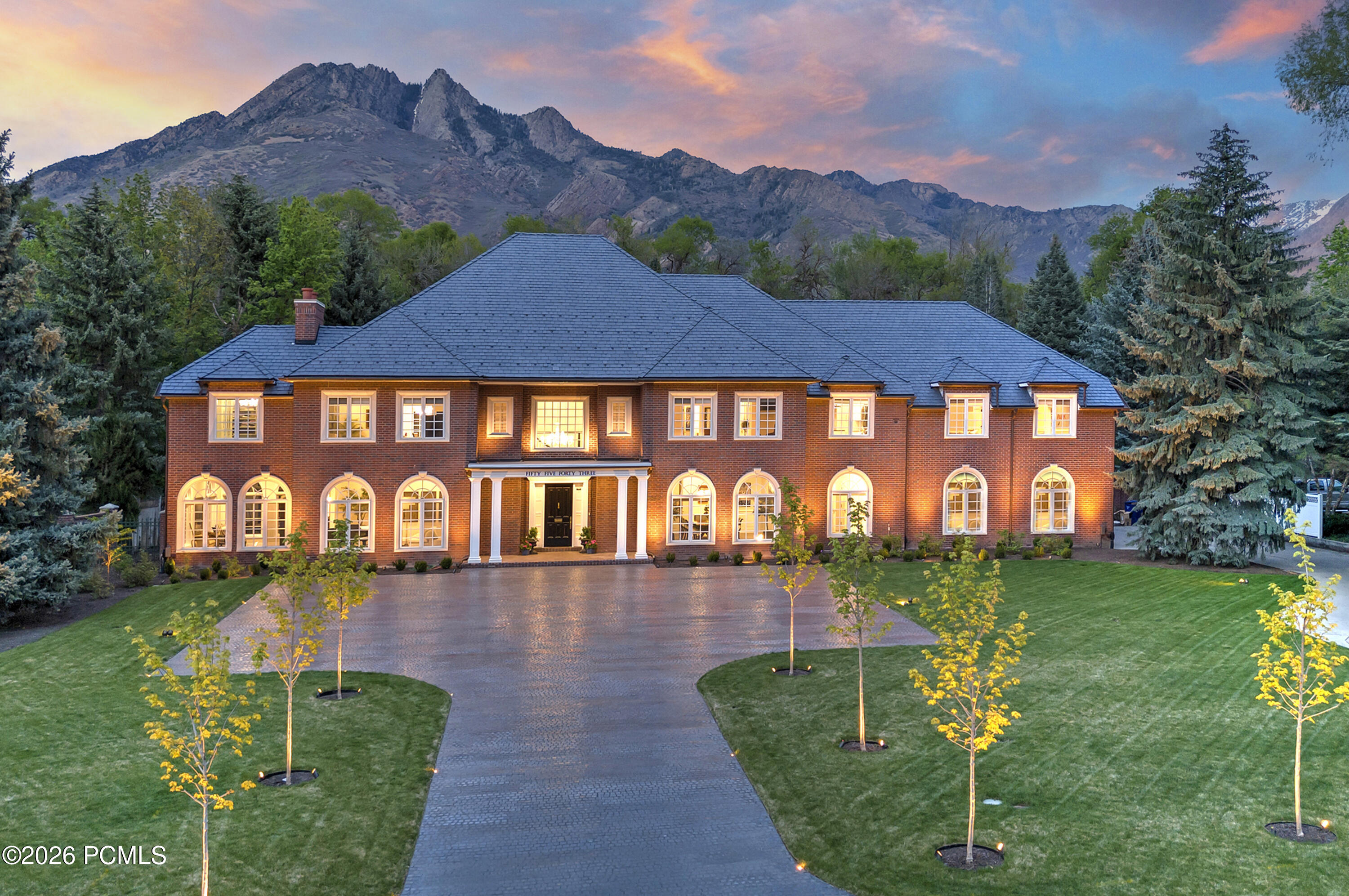 5543 Walker Woods Lane