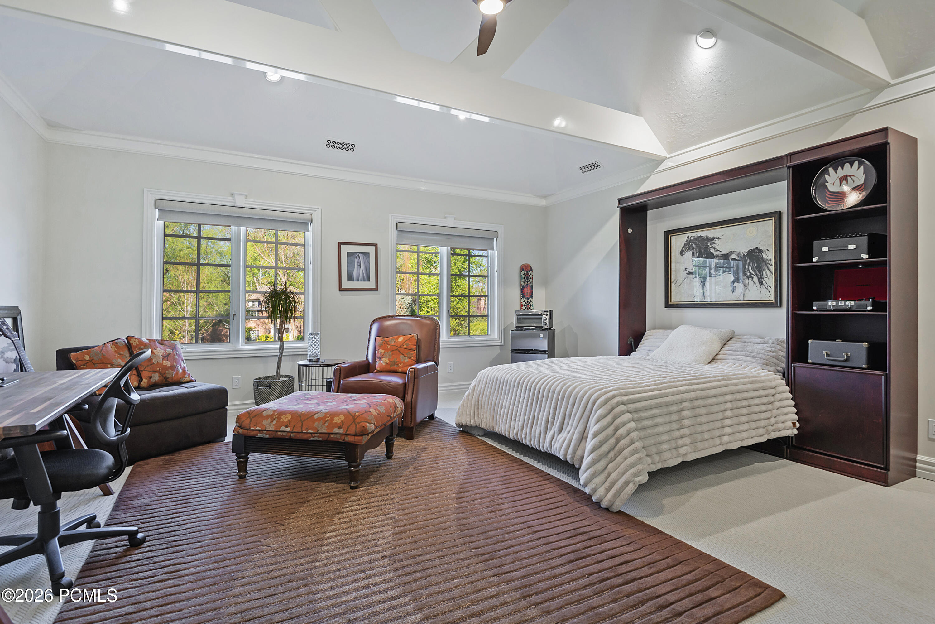 5543 Walker Woods Lane