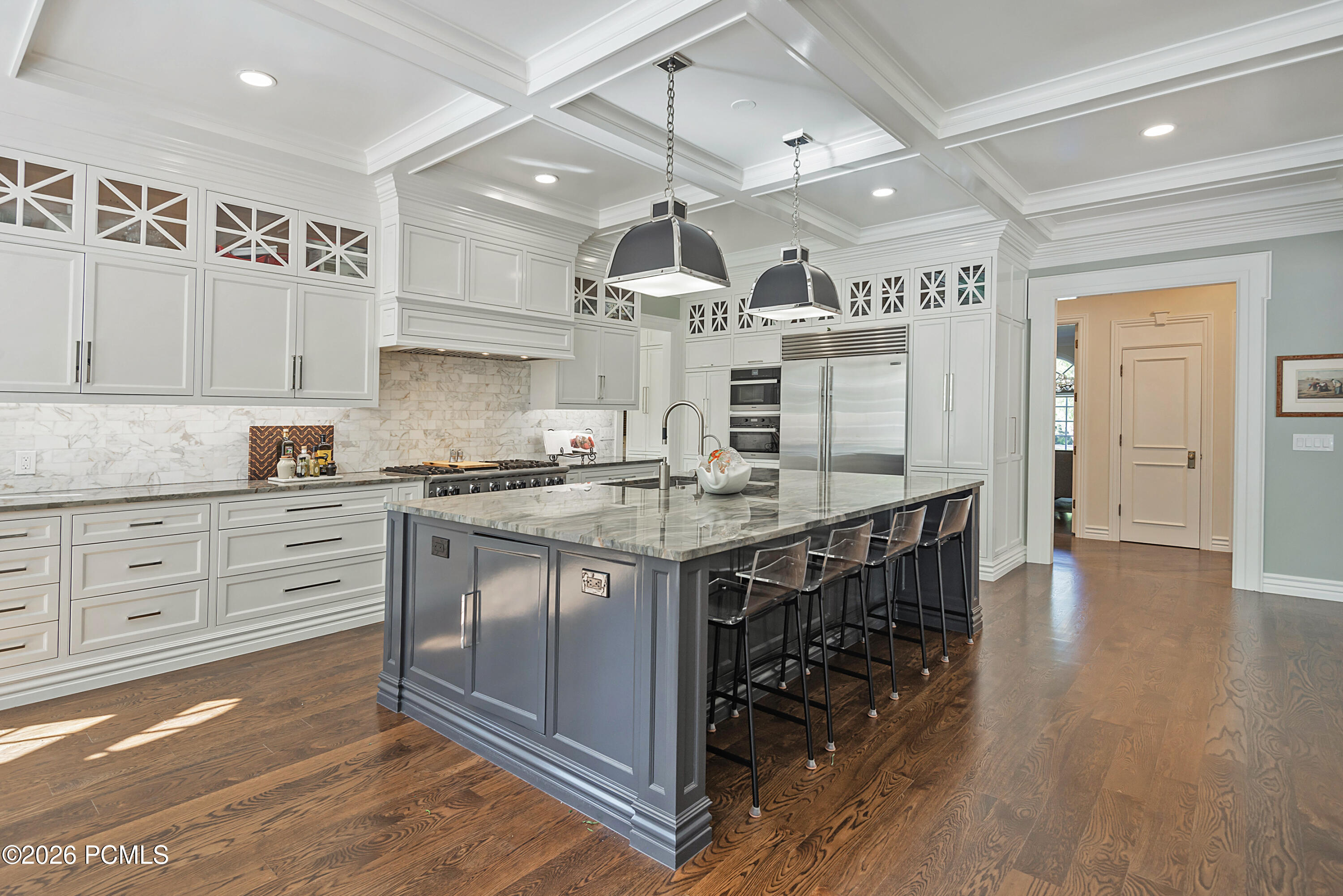 5543 Walker Woods Lane