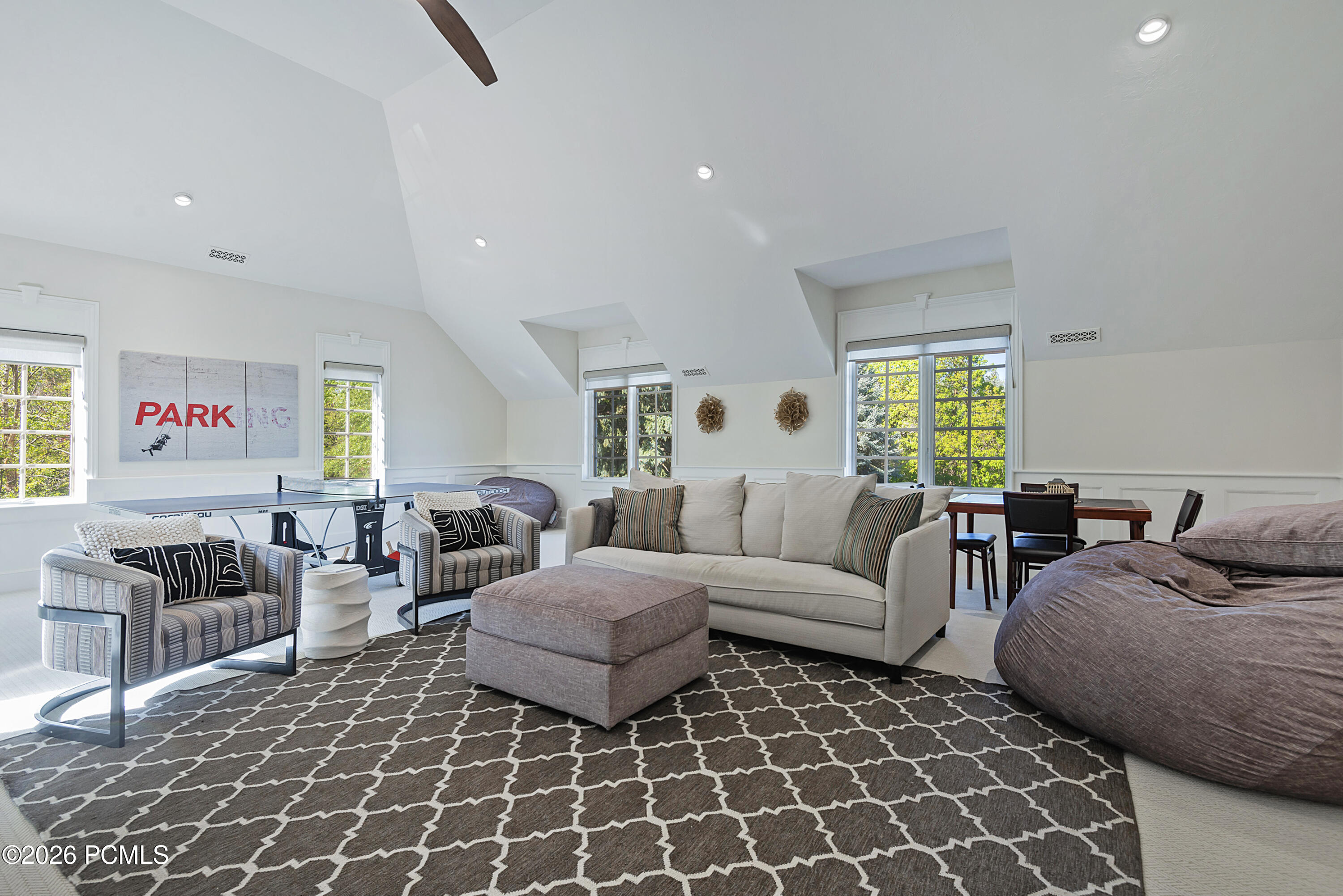 5543 Walker Woods Lane
