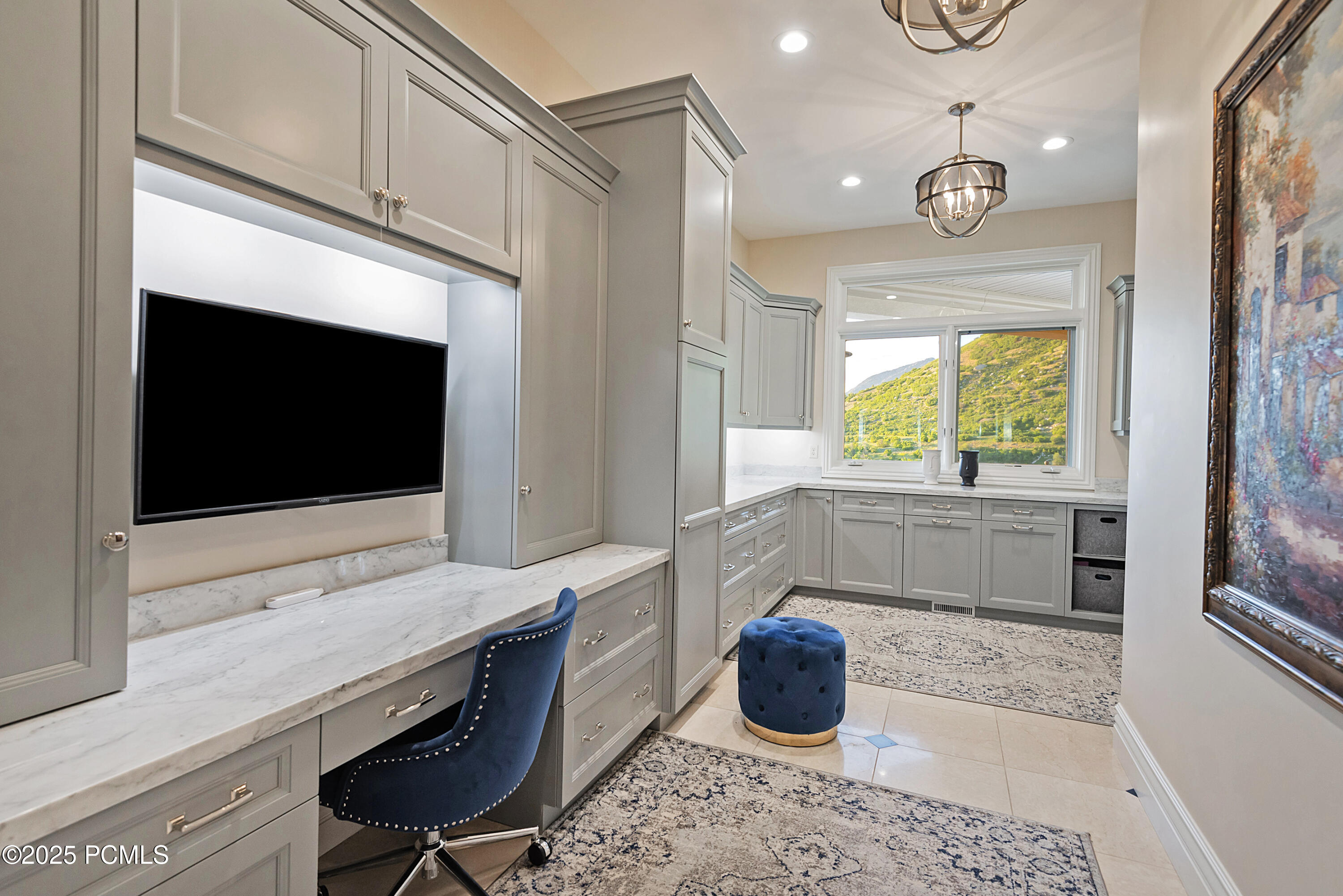 9862 S Granite Slope Drive