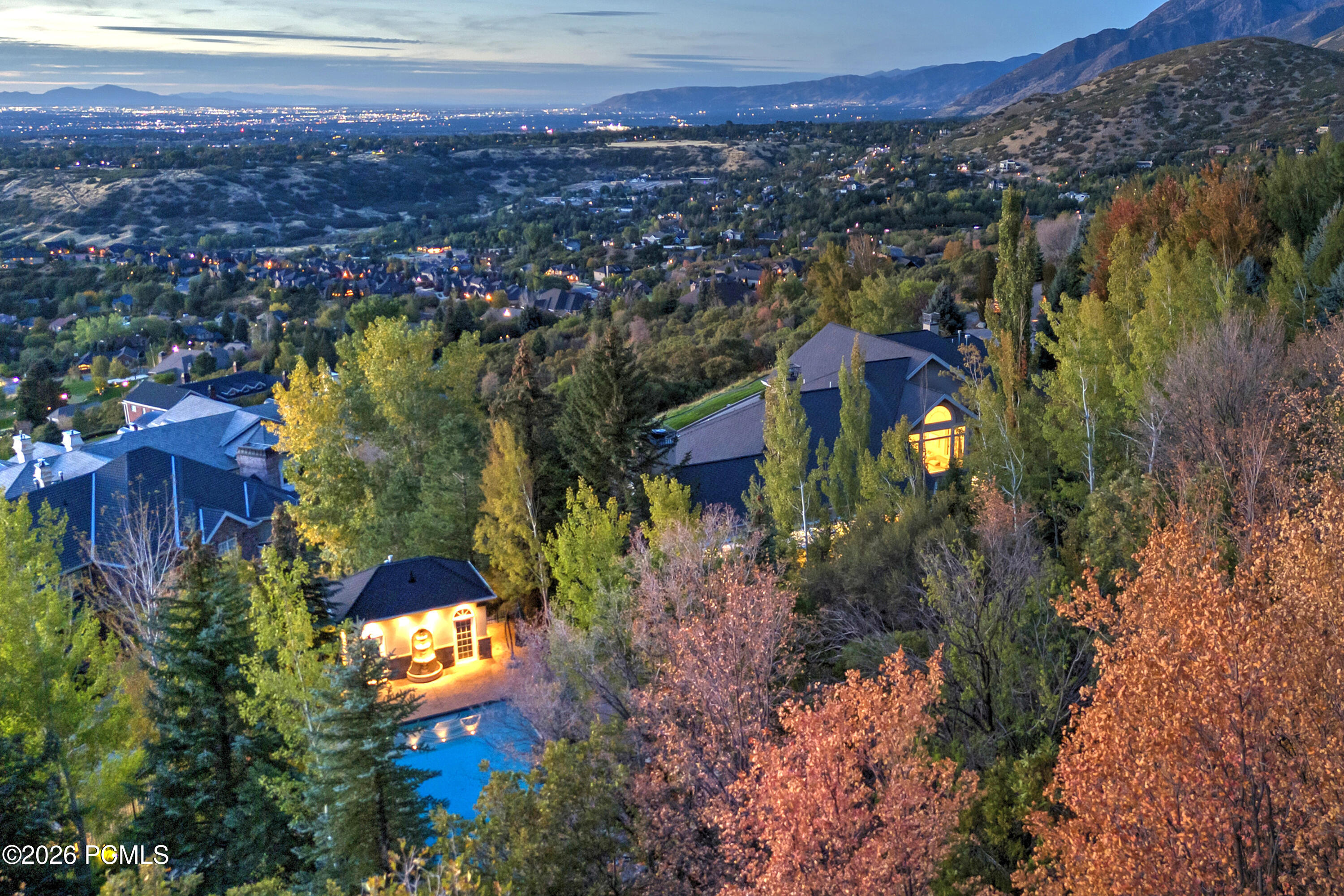3222 E Eagle View Circle