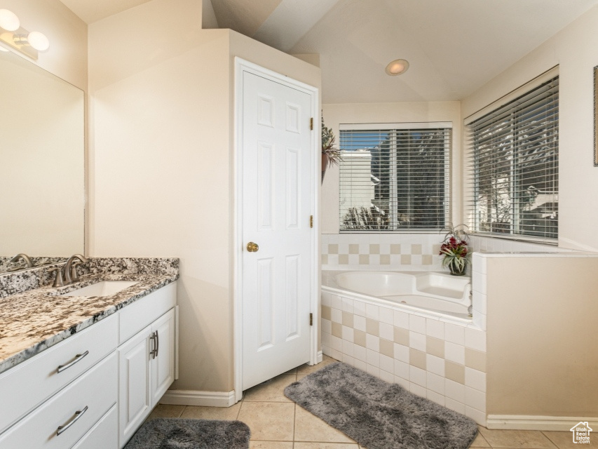 1892 ASHLEY MESA LN