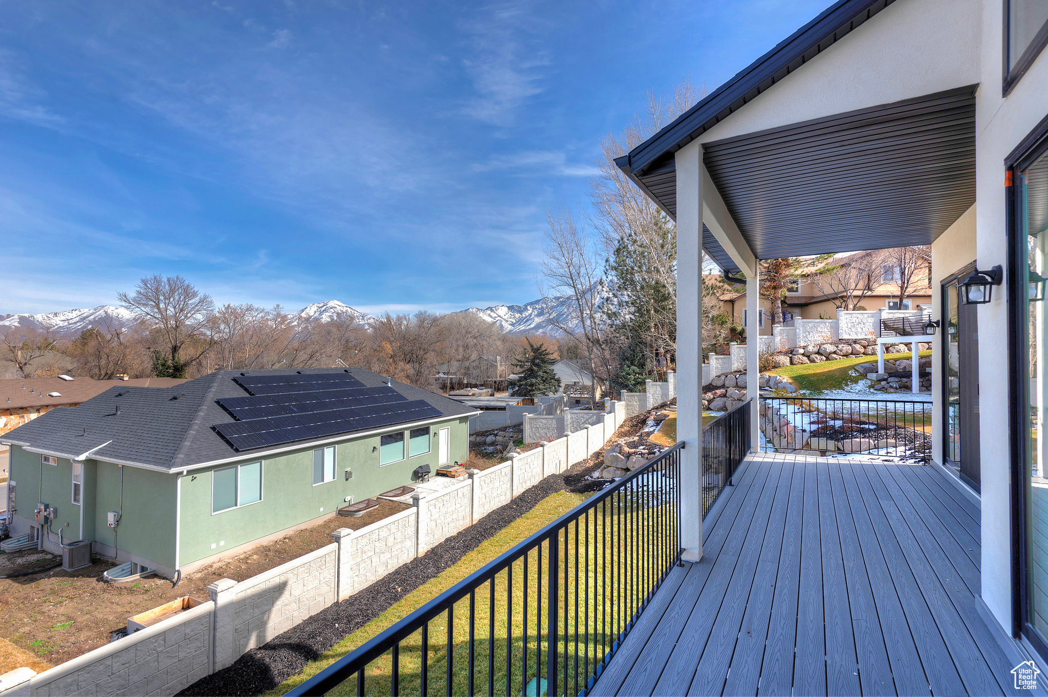 587 E MASH FARM CIR